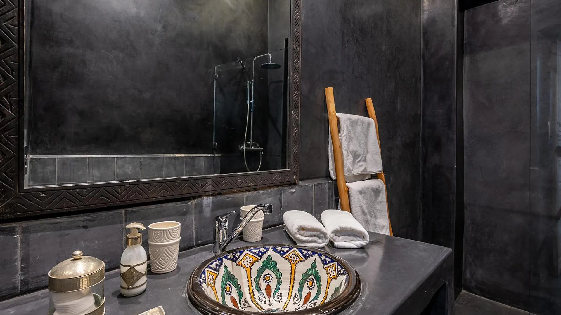 Riad La Parenthese By Sashema Marrakesh
